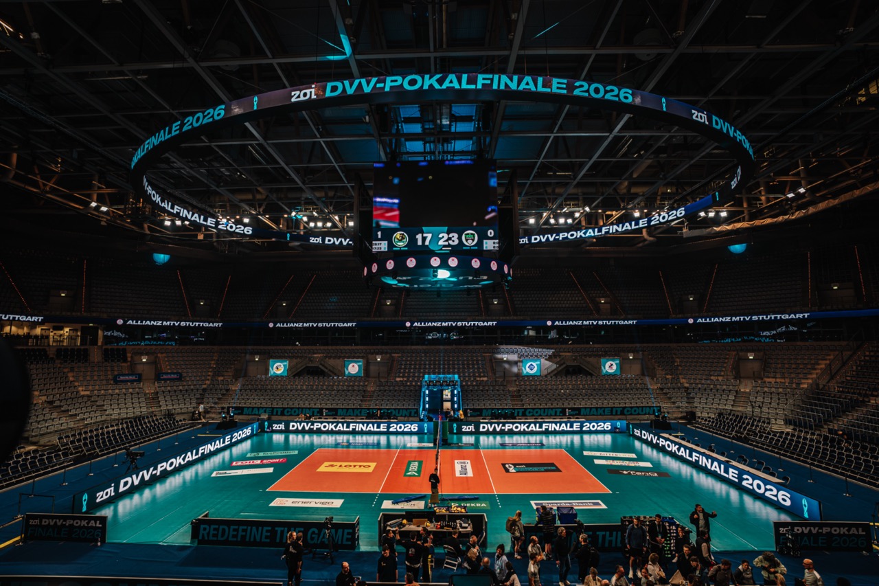 Digitale LED-Bandenwerbung am Spielfeld